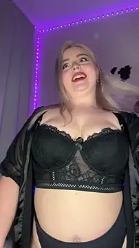 April Vancee online show from 28, 11, 2025