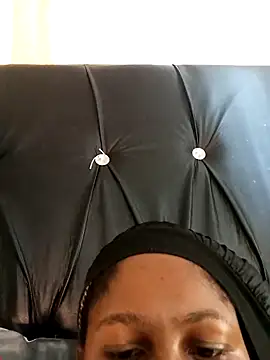 queen lovely2 online show from 6, 2, 2026