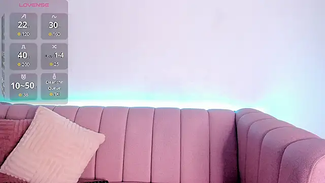 aurora collinss  online show from 18, 3, 2026