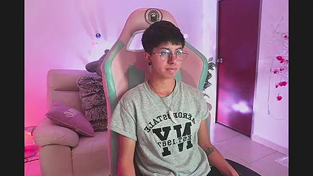 tommy blue online show from 1, 10, 2025