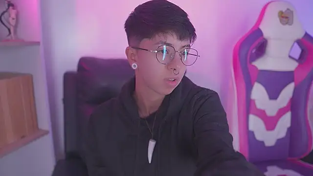 tommy blue online show from 10, 10, 2025