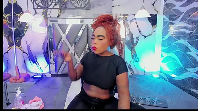 CandyMartinez  online show from 13, 7, 2026