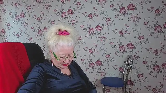 Maya Mayflower online show from 11, 10, 2025