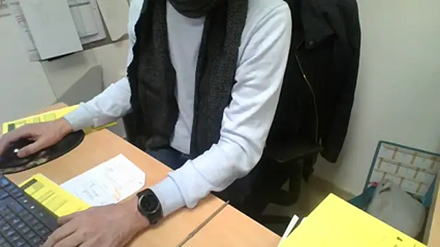 Snapshot of GM51-1988 chatting on 12, 11, 2025 GM51-1988 online show from 12, 11, 2025