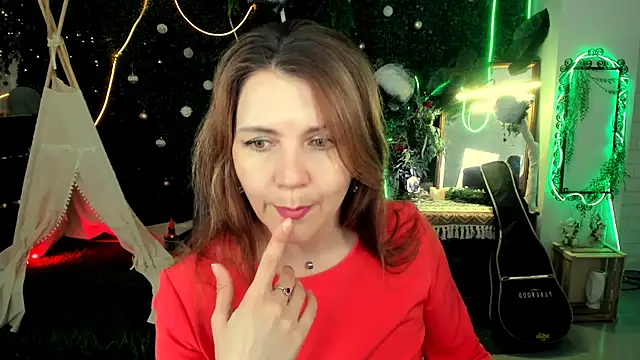 NicoleHitman online show from 28, 3, 2026