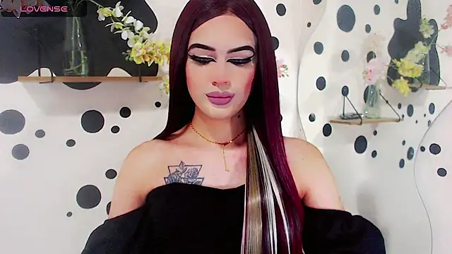 IvanaColizon BigCock online show from 2, 5, 2026
