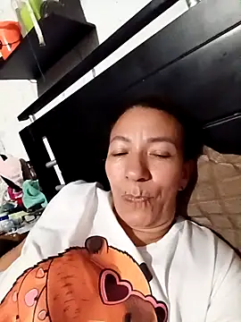 Antonela45 online show from 2, 2, 2026