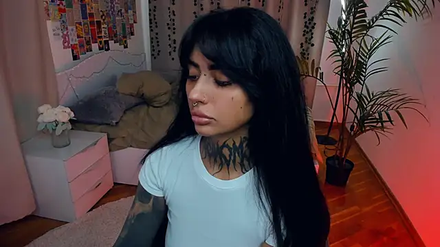 CharimgSabrina online show from 15, 2, 2026