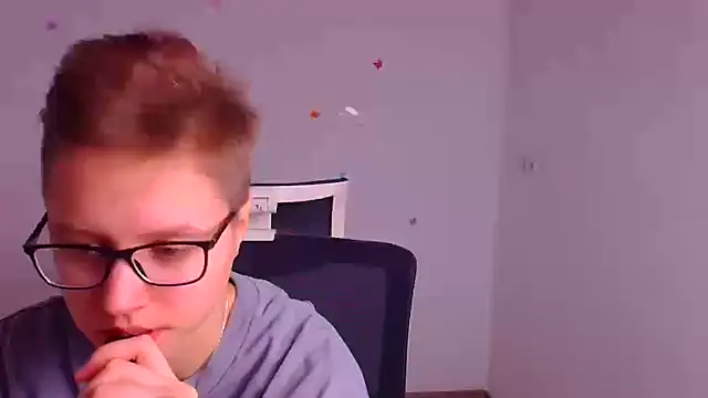 Bella Swannn online show from 19, 3, 2025