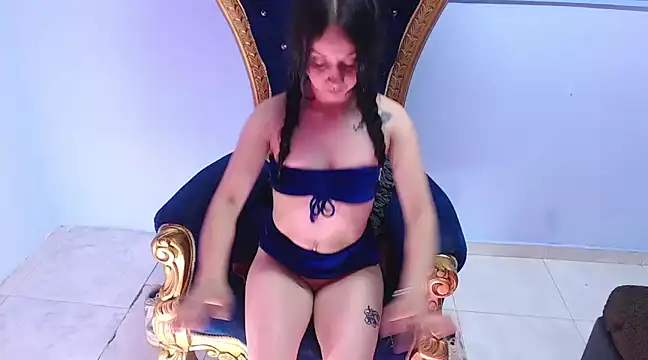 Snapshot of Madyyfox chatting on 12, 3, 2025 Madyyfox online show from 12, 3, 2025