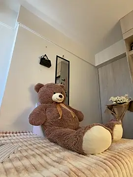 ZaraLuuv online show from 28, 2, 2026