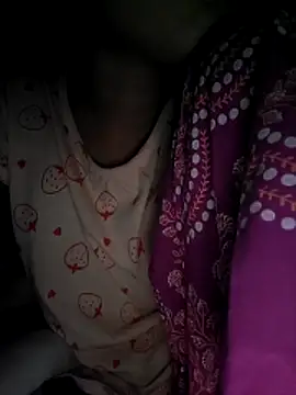 sexy-trisha1 online show from 21, 12, 2025