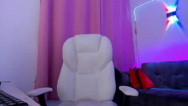 gaaby foxx online show from 9, 9, 2025