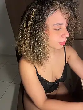 KittyTwerk 2 online show from 3, 3, 2026