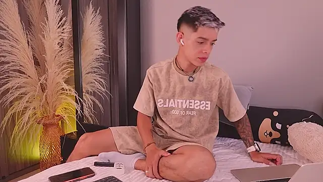 ErosKhaos online show from 21, 3, 2026