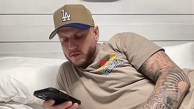 Thegreatwhitepipe online show from 24, 9, 2025