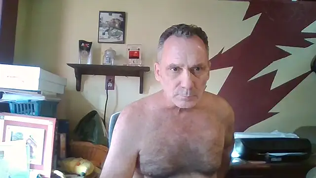 Snapshot of HunkofRock chatting on 30, 10, 2025 HunkofRock online show from 30, 10, 2025