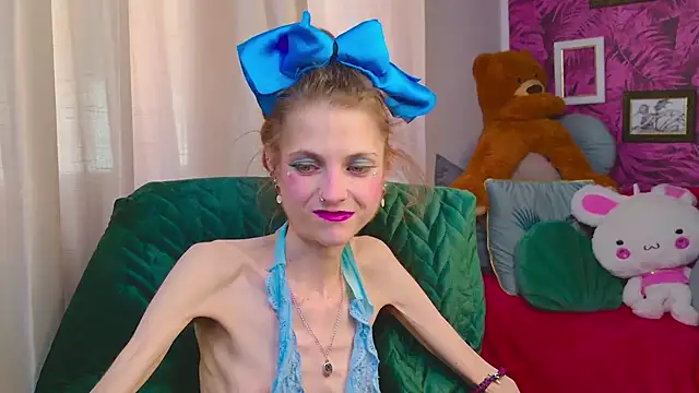 Snapshot of KittyRaine chatting on 12, 5, 2026 KittyRaine online show from 12, 5, 2026
