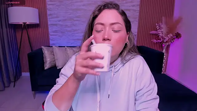 heidy johns online show from 4, 11, 2025