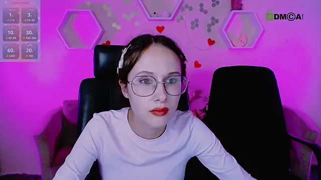 mona cloud online show from 11, 10, 2025