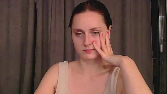 Snapshot of belle_ame chatting on 8, 9, 2025 belle ame online show from 8, 9, 2025