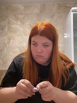 Dreamy Desire online show from 17, 3, 2025