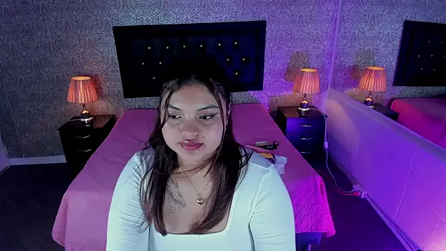 Scarlett  Johanson online show from 12, 3, 2025