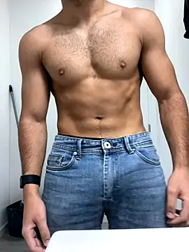 Snapshot of LucianDraven chatting on 26, 9, 2025 LucianDraven online show from 26, 9, 2025