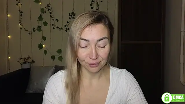 Kiss julli88I online show from 5, 1, 2026