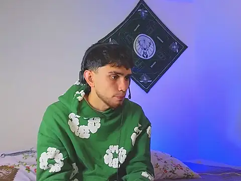 samevansx  online show from 5, 12, 2025