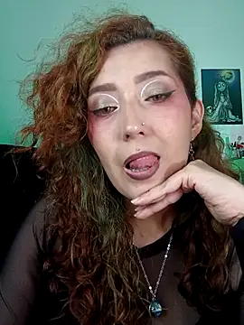 Luz delunaa online show from 18, 3, 2026