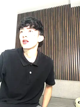 troy rouge online show from 30, 9, 2025