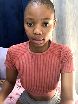 BondiBitch online show from 13, 11, 2025