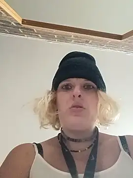 KITTYBOOBOOFUXX online show from 25, 10, 2025