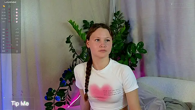 AmeliRoyse online show from 11, 9, 2025