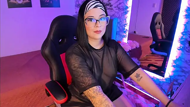 victoriacooper21 online show from 21, 3, 2025