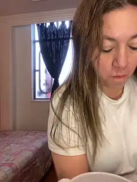 Luna-nevada online show from 13, 4, 2026