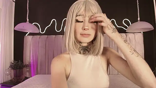 Zhally Dee online show from 17, 2, 2026