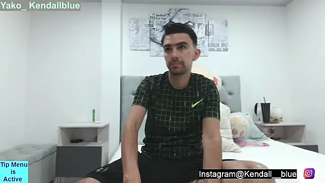 kendallblue  online show from 28, 9, 2025