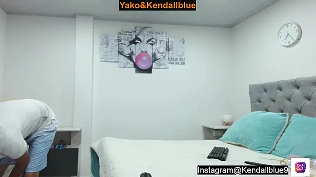 kendallblue  online show from 20, 10, 2025