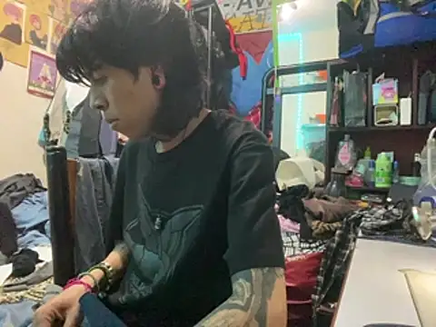 kirito kun online show from 1, 4, 2026