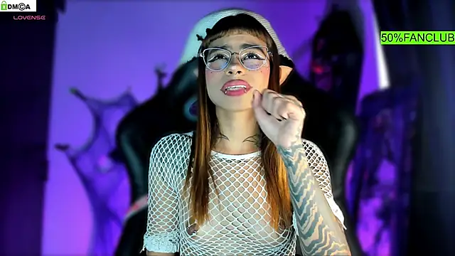 Snapshot of sofiafenty chatting on 9, 10, 2025 sofiafenty online show from 9, 10, 2025