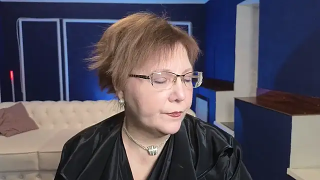 Kira Kenet online show from 10, 3, 2025