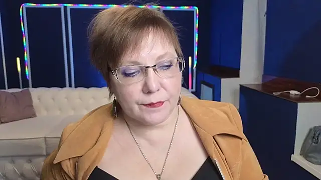 Kira Kenet online show from 11, 3, 2025