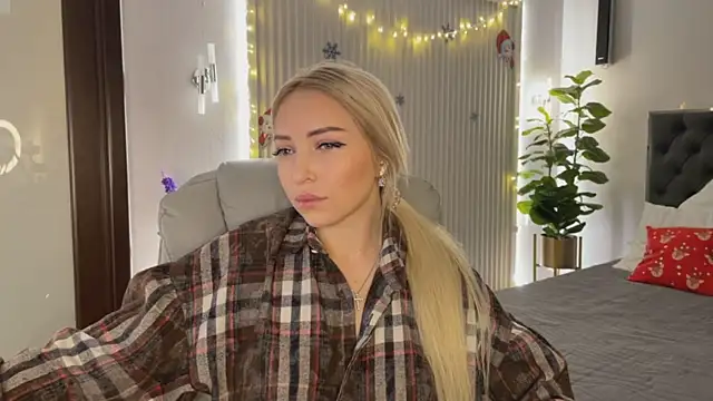 OhMyEmma online show from 22, 12, 2025