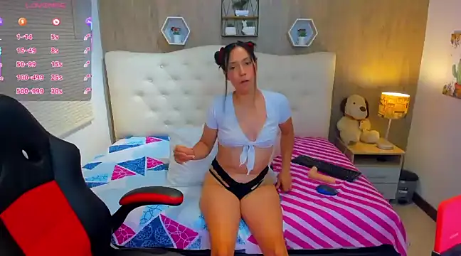  LiilyWong online show from 19, 3, 2025