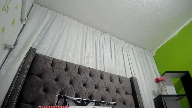 ANA-BULLOCK- online show from 11, 9, 2025