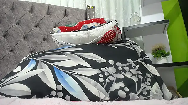 ANA-BULLOCK- online show from 21, 12, 2025