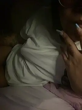 Snapshot of babyluzzy chatting on 18, 3, 2025 babyluzzy online show from 18, 3, 2025