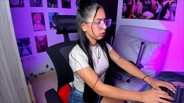 Vickysth online show from 6, 1, 2026